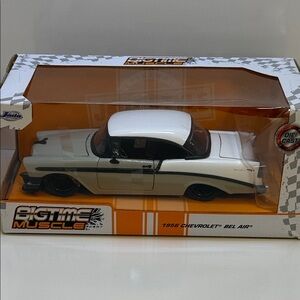 Jada Toys White and Black 1956 Chevrolet Bel Air Die-Cast Model